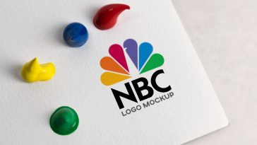 free paper logo mockup