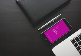 free iphone mockup
