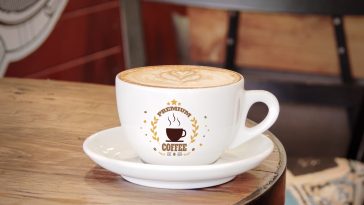 free coffee cup logo mockup psd