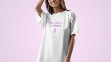 Oversize T-shirt MockUp