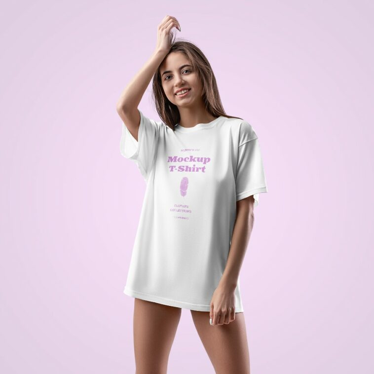 Oversize T-shirt MockUp